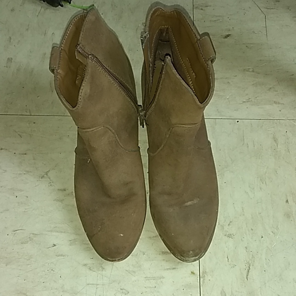 Size 6 Booties